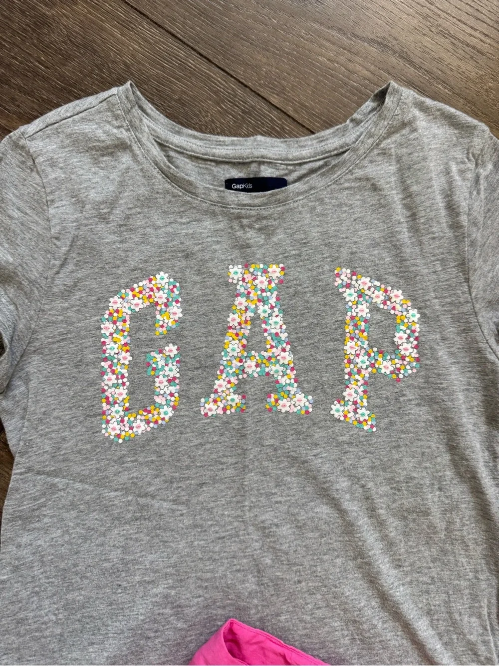 SET OF 2 GapKids Girls 12 XL Floral Logo Tee Pink Eyelet Shorts 2 Piece Outfit